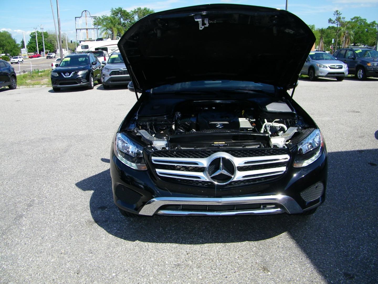 2017 Black /Black Mercedes-Benz GLC-Class GLC300 (WDC0G4JB5HF) with an 2.0L L4 DOHC 16V TURBO engine, 9A transmission, located at 4000 Bee Ridge Road, Sarasota, FL, 34233, (941) 926-0300, 27.298664, -82.489151 - Photo#8